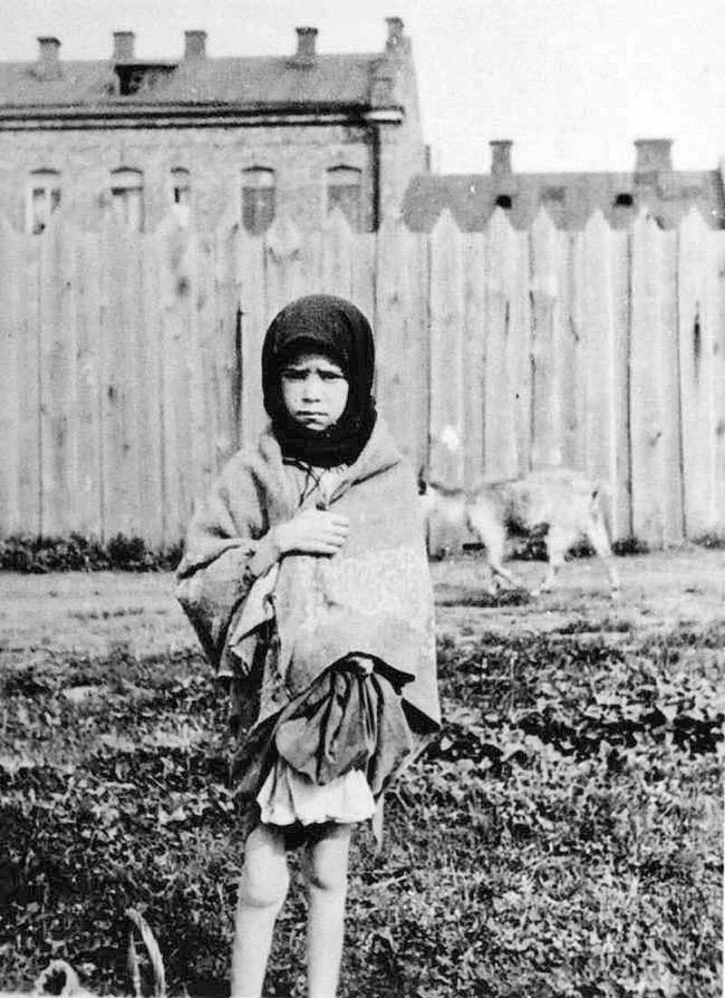 A girl suffers from the famine in Kharkiv in 1933.