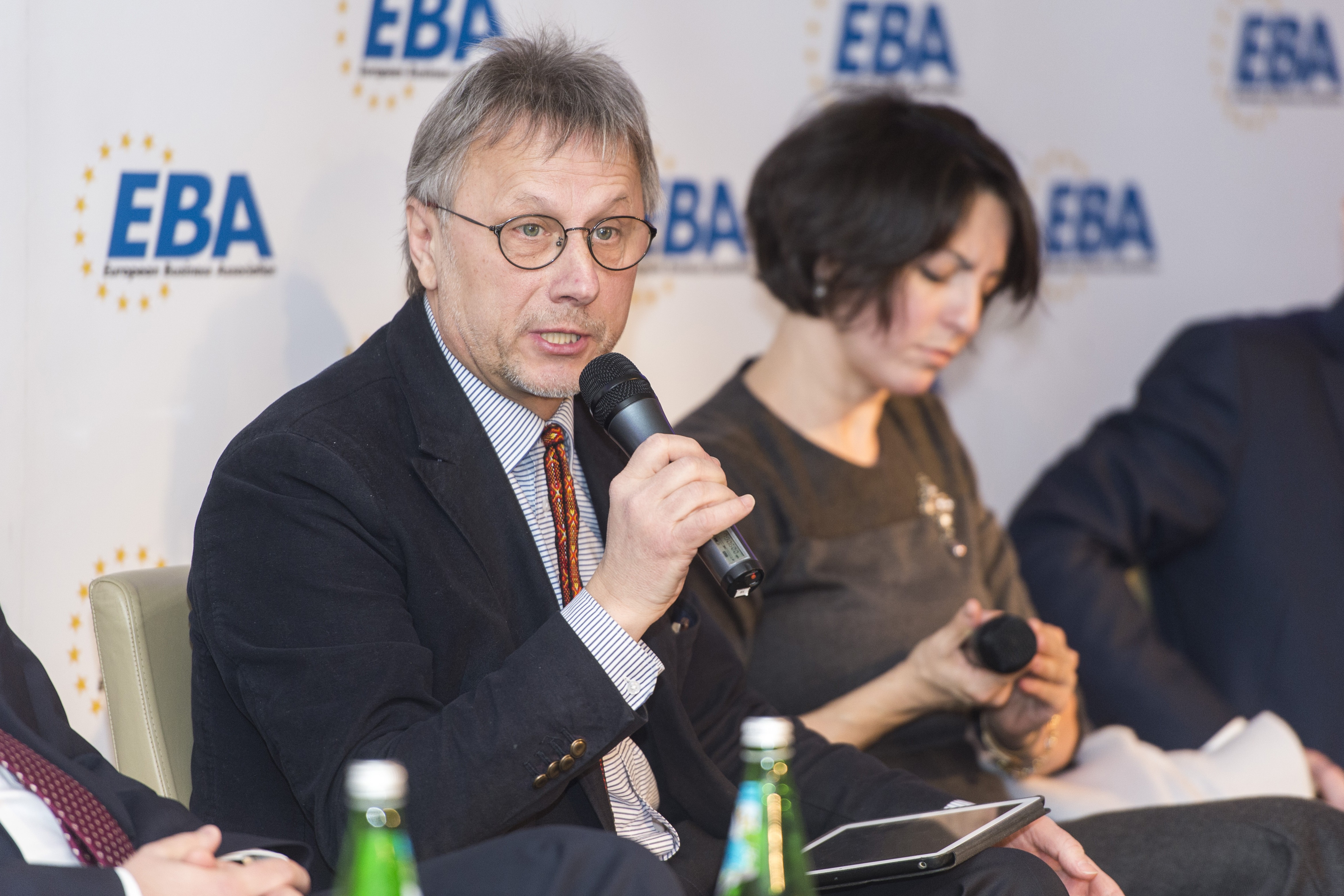 Volodymyr Lavrenchuk, the CEO at Raiffeisen Bank Aval, talks to the audience at the European Business Association’s first General Meeting of the year on Jan. 26