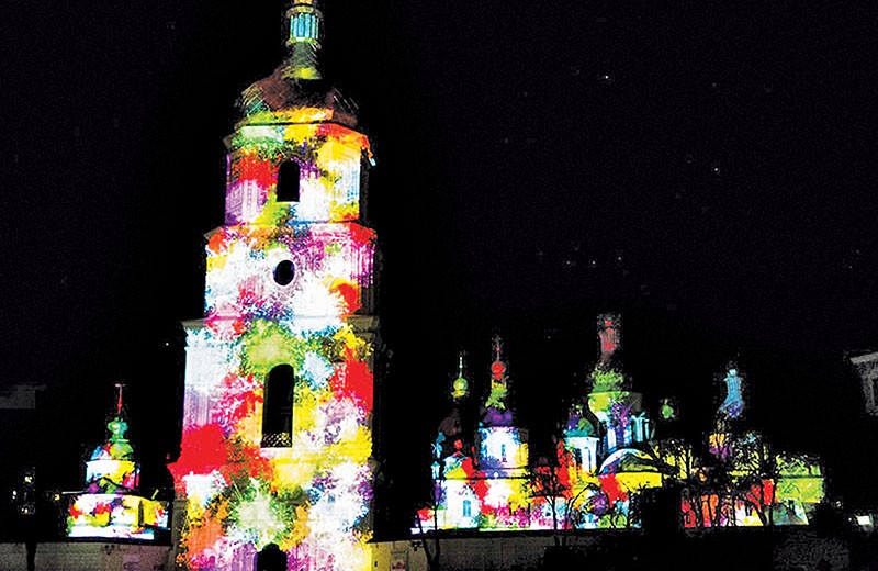 The outdoor light show “I have a Dream” performed on the walls on Kyiv’s St. Sophia’s Cathedral opens the 12th French Spring, the annual festival of French Culture on April 4, 2015 (UNIAN)