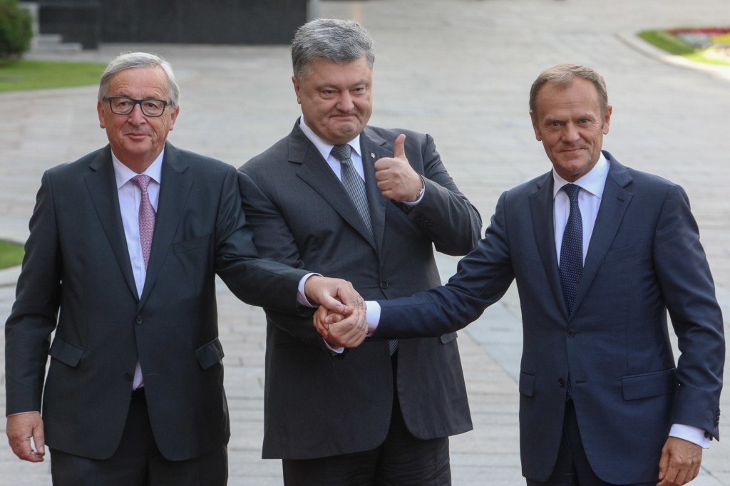 European Commission President Jean-Claude Juncker, Ukrainian President Petro Poroshenko and European Council President Donald Tusk pose before the EU-Ukraine summit in Kyiv, Ukraine, July 13, 2017.