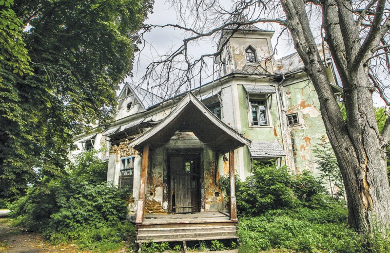 Palaces, fortresses and factories: 10 abandoned spots to visit in Poland