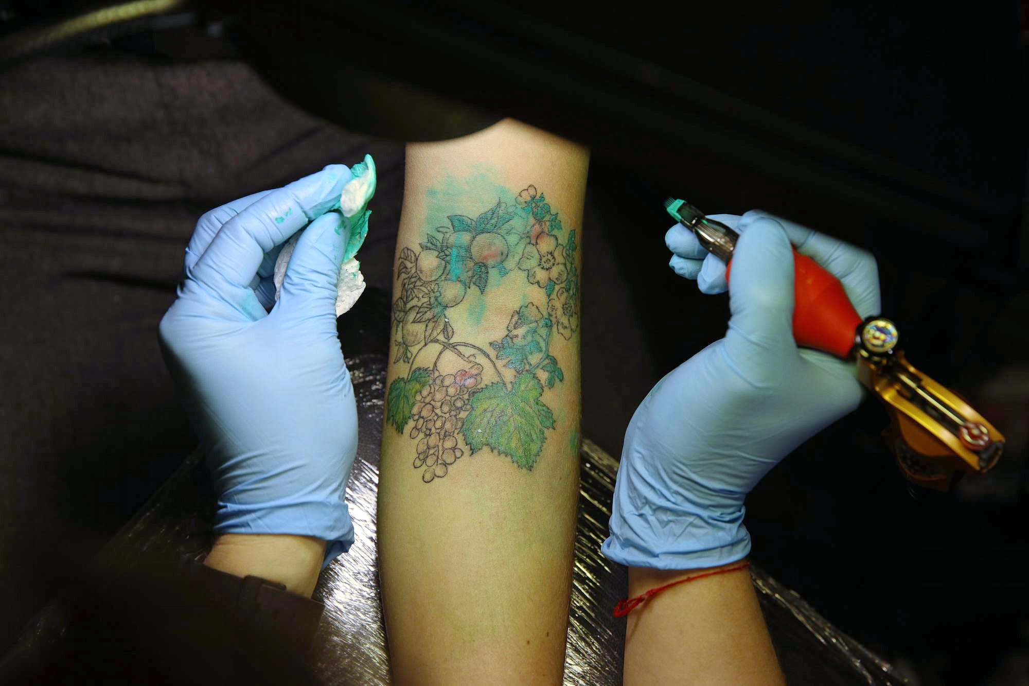 Klementina Kvindt, the participant of the program that covers scars of violence victims with tattoos, has chosen for her tattoo branches of dog-rose because in Selam, the language of flowers, it stands for “heal my wounds” and Kvindt hopes it will symbolize the healing of her own wounds.